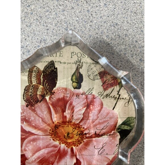 Pier 1 Lucite Acrylic Double Hook Wall Mount Floral Decretive Shabby Chic Beauti - Picture 2 of 6